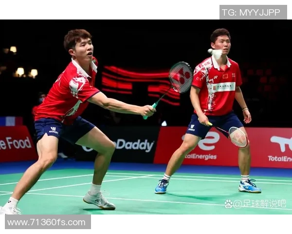 成都羽毛球队的整体压制战术解析与实战应用探讨