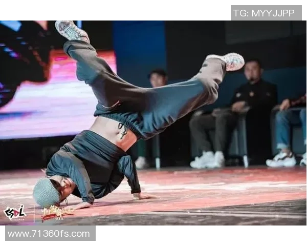 杭州街舞队的默契配合与舞台表现力深度分析与探讨